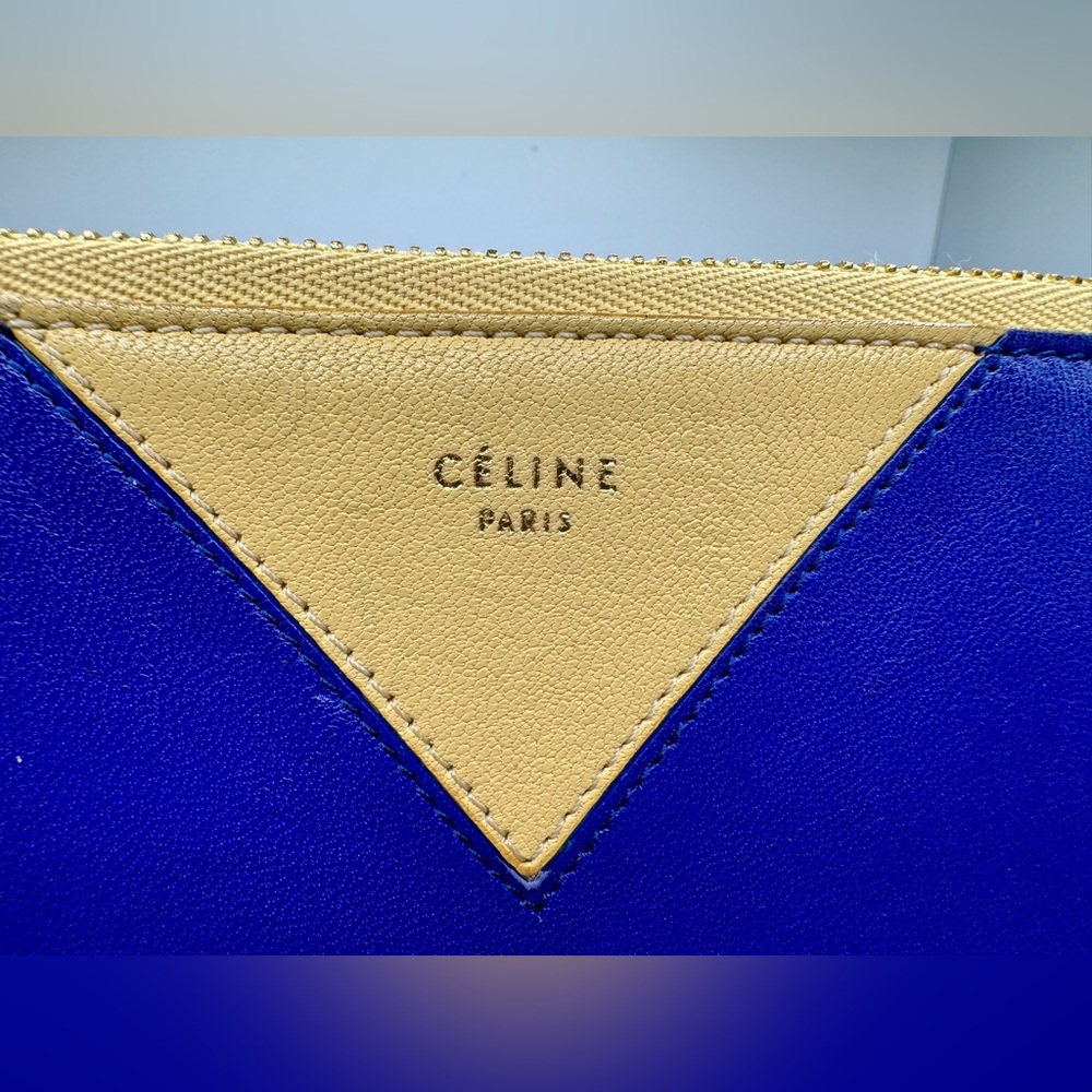 Gorgeous Celine Bi-color Pouch in Royal Blue and Cream Preloved - Picture 2 of 13